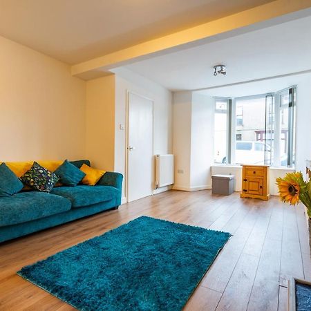 Newly-Renovated, Mid-Terrace Cottage In Porthmadog Luaran gambar