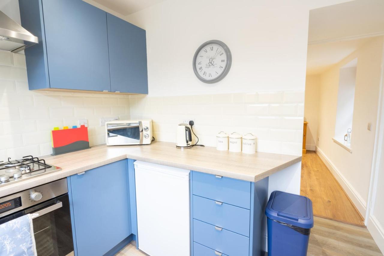 Newly-Renovated, Mid-Terrace Cottage In Porthmadog Luaran gambar
